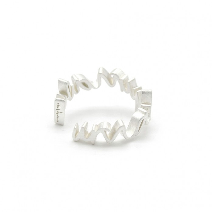 유아네이비 Urnavy Logo Ring URNAVY